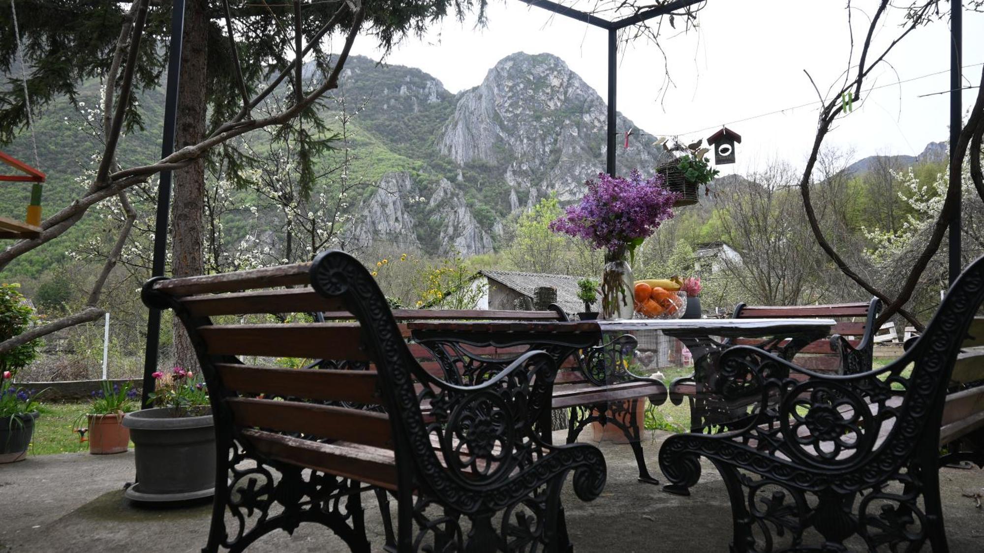 Canyon Matka - Unique Place For Stay Skopje Luaran gambar